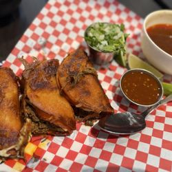 M. Burrito - Birria tacos best I eat