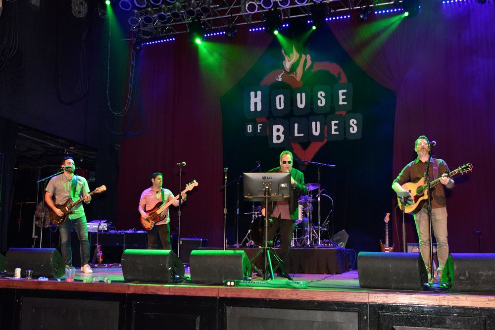 ROCK OUT KARAOKE 43 Photos & 51 Reviews Karaoke San Diego, CA