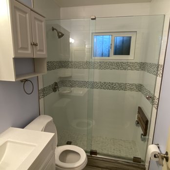 MRI Construction & Remodeling - Finished bathroom - General Contractors Near Me