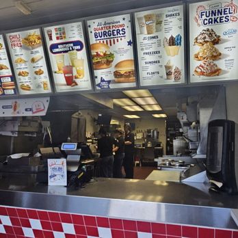 Wienerschnitzel - Inside - Hot Dogs Near Me - Everett, Washington Wienerschnitzel - Inside - Hot Dogs Near Me - Everett, Washington