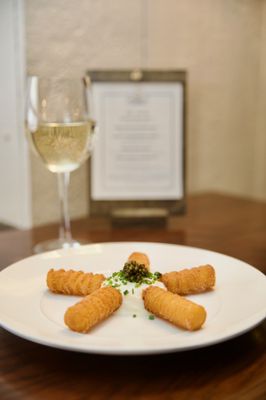 Mirabelle Restaurant & Tavern by null