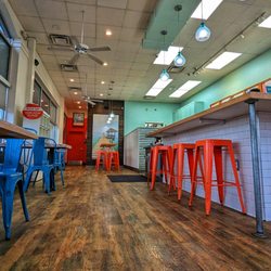 Tropical Smoothie Cafe