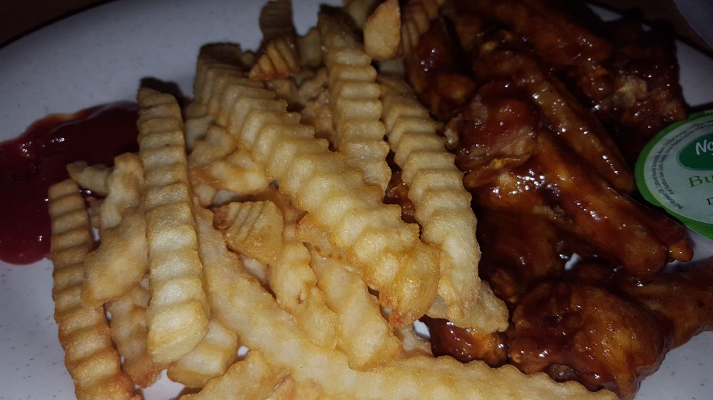 Corners Wings Cafe VISIT NOW 12 Photos & 17 Reviews Chicken Wings 3330 Peachtree Corners