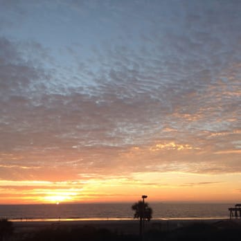 Hotel Tybee - Sunrise at Tybee Oct. 2015 - Hotels Near Me - Tybee Island, Georgia Hotel Tybee - Sunrise at Tybee Oct. 2015 - Hotels Near Me - Tybee Island, Georgia