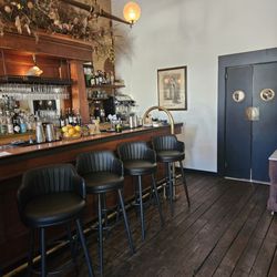 Imperial Hotel - The bar area.