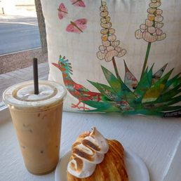 Pumpkin cream croissant and ice vanilla lavender latte