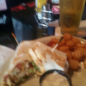 Banners Bar And Grill Visit Now 50 Photos 42 Reviews