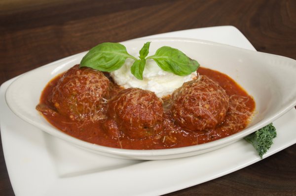 THE WONDER BAR STEAKHOUSE by null