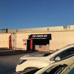 Young Brothers Taekwondo - Entrance of dojo.