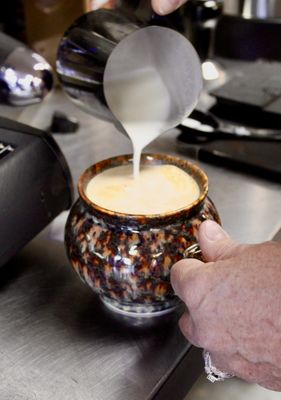 B&B's Brunch Bar by null