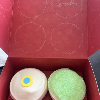 Sprinkles - Irvine - Banana and matcha - Bakeries Near Me - Irvine, California