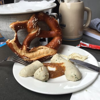 Atzinger - Gastropubs Near Me - Munich, BY
