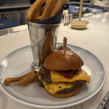 Vida - Waygu burger and fries - American Near Me - Las Vegas, Nevada