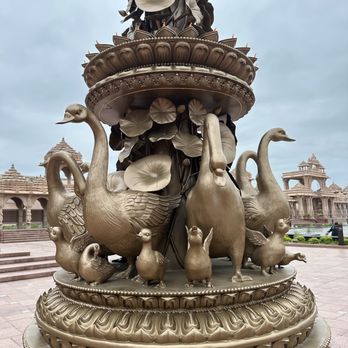 BAPS Swaminarayan Akshardham - Hindu Temples Near Me - Robbinsville, New Jersey