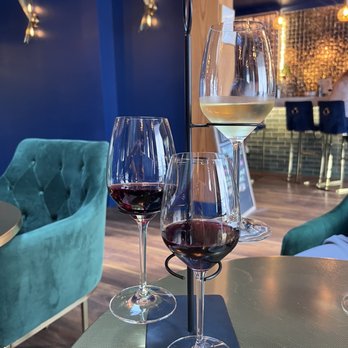 Sobremesa - Wine tower of 3 0z pours - Wine Bars Near Me - Savannah, Georgia Sobremesa - Wine tower of 3 0z pours - Wine Bars Near Me - Savannah, Georgia