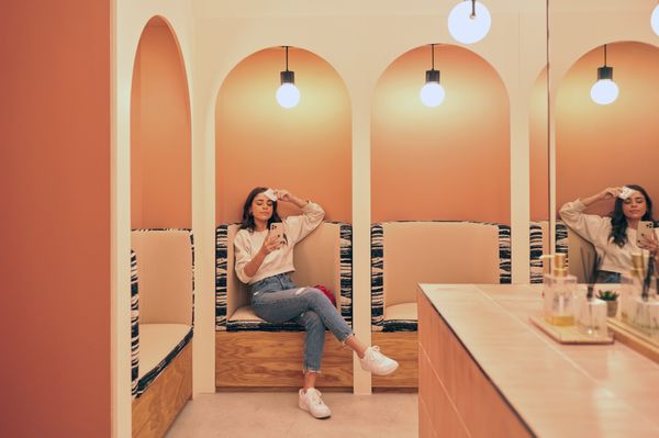 Peachy West SoHo by null