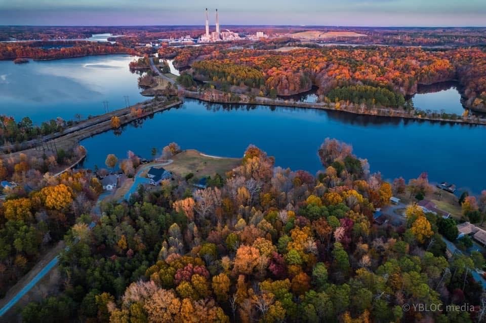 Slide of Lake Side Home Services