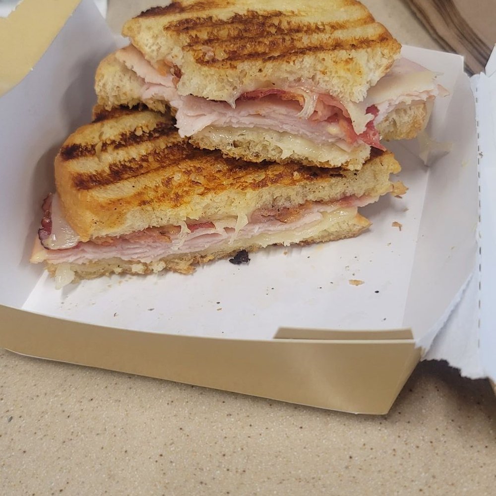 Speedway - Inside of the turkey bacon and swiss panini For 7-eleven/speedway pretty good. - Gas Stations Near Me - Waddy, Kentucky