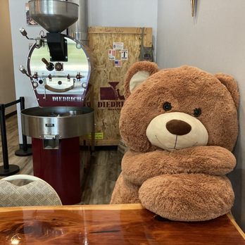 Donut Central & Fuelpresso - Coffee roaster and a friendly bear! - Donuts Near Me - Winter Park, Florida