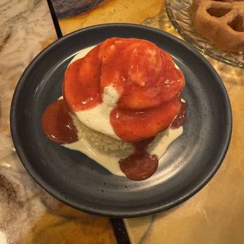 Maximo - Tres leches - Mexican Near Me - West University Place, Texas