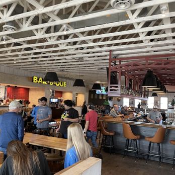 The Switch - Inside view - Barbeque Near Me - Austin, Texas