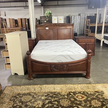 Bench Commission Furniture - Antiques Near Me - Boise, Idaho