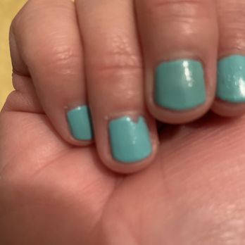 Rainbow Nails - Nail chipped - Nail Salons Near Me - Honolulu, Hawaii