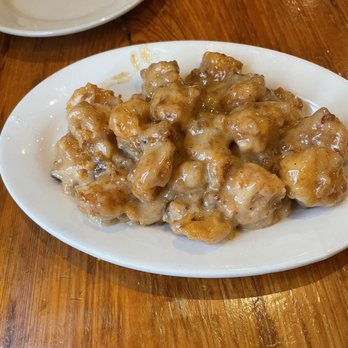 Grapevine Cafe and Gallery - Spicy pecan shrimp - Cajun/Creole Near Me - Donaldsonville, Louisiana