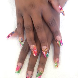 Studio Nails