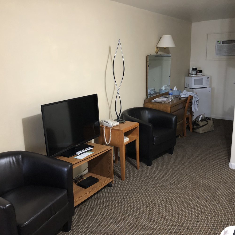 Sage Motel - Hotels Near Me - Newcastle, Wyoming Sage Motel - Hotels Near Me - Newcastle, Wyoming