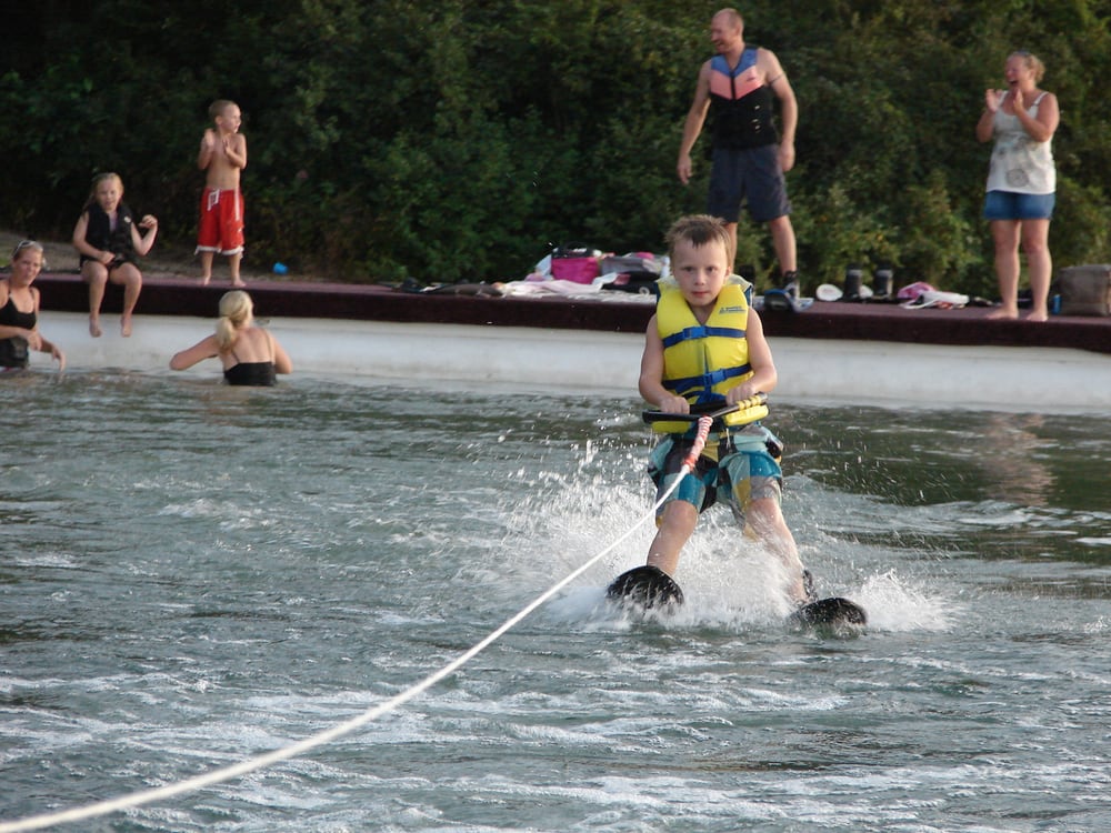 AQUA SPORTS MARINE 3235 W Thompson Rd, Fenton, Michigan Boat