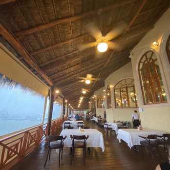 Captain's Cove - Seafood Near Me - Cancún, ROO Captain's Cove - Seafood Near Me - Cancún, ROO