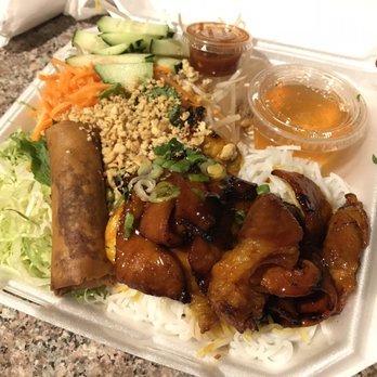 Pho Ever - Gardena - Pork and egg roll vermicelli - Vietnamese Near Me - Gardena, California Pho Ever - Gardena - Pork and egg roll vermicelli - Vietnamese Near Me - Gardena, California