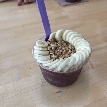 Island Bodega - Medium acai bowl w/ hemp granola, banana, & honey - Acai Bowls Near Me - Cerritos, California Island Bodega - Medium acai bowl w/ hemp granola, banana, & honey - Acai Bowls Near Me - Cerritos, California