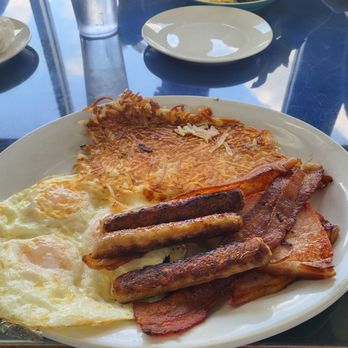 Cravn - Breakfast - Burgers Near Me - Warren, Michigan