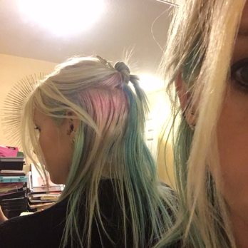 Zig Zag Salon - Don't think I will add pink next time. It doesn't like to stay long..... but still pretty! 3/1/17 - Hair Salons Near Me - Austin, Texas Zig Zag Salon - Don't think I will add pink next time. It doesn't like to stay long..... but still pretty! 3/1/17 - Hair Salons Near Me - Austin, Texas