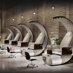Crescent Nail Lounge