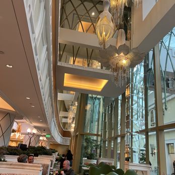 Medley Buffet - Interior dining area - Buffets Near Me - Parañaque, NCR