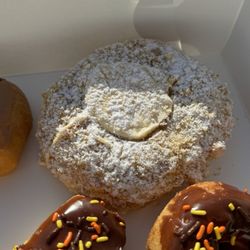 Old Town Donuts - Gooey Butter