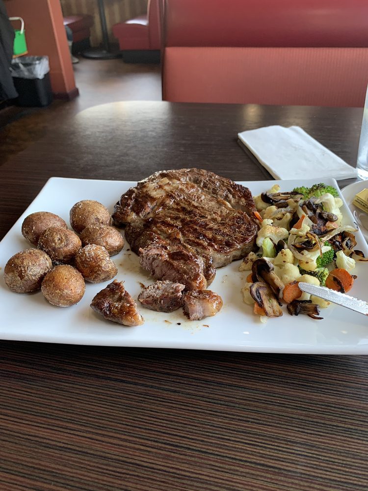 THE FINISH LINE RESTAURANT AND LOUNGE 45 Photos & 31 Reviews 4920