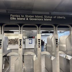 MTA - Chambers Street Subway Station - Entry
