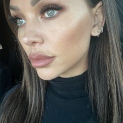 Elegant Lashes By Katie - Chloe is THE BEST! Quick, efficient, nice and CONSISTENT! Highly recommend!