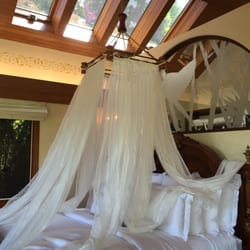 Tamara Dattilo Design - Romantic canopy for a master bedroom hand-sewn by Tamara, who is also a master with textiles.