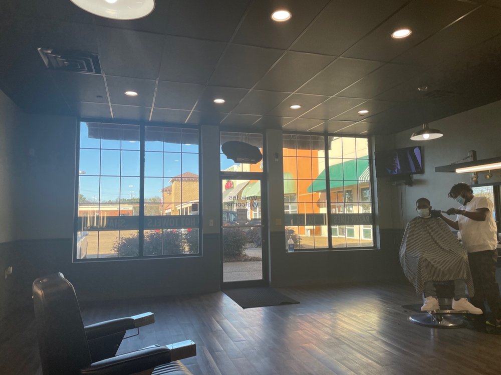 RAZOR SHARP Updated October 2024 398 Hwy 51, Ridgeland