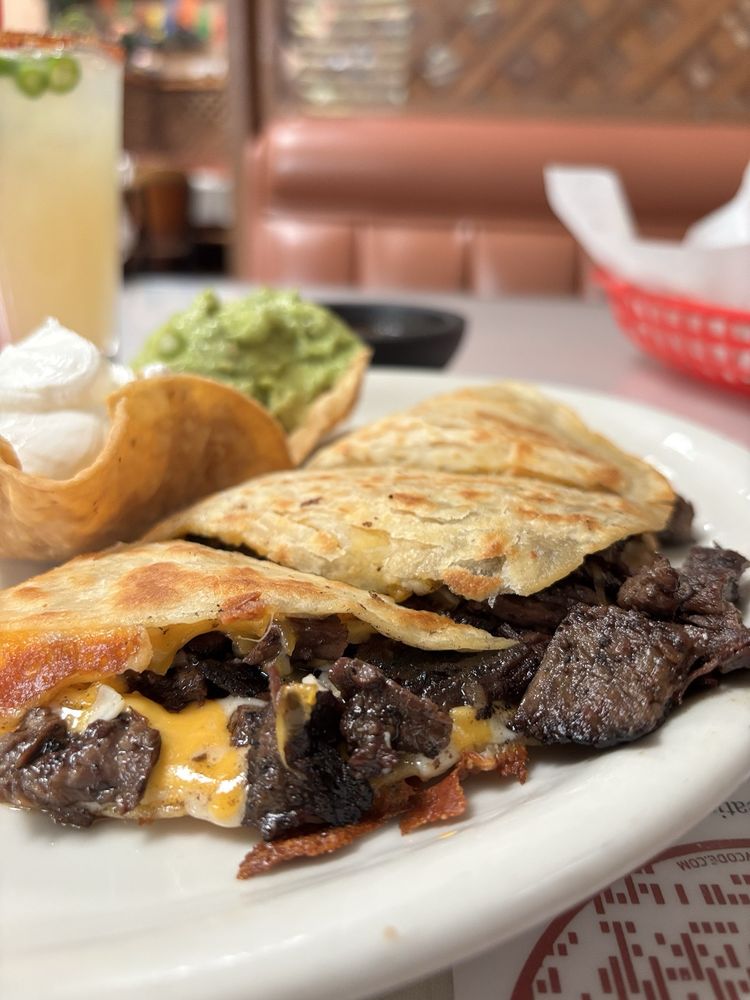 Paco's Tacos