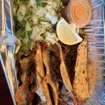 Maiz De La vida - Beef Quesadilla - Food Trucks Near Me - Nashville, Tennessee Maiz De La vida - Beef Quesadilla - Food Trucks Near Me - Nashville, Tennessee