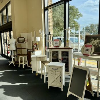 Hobby Lobby - Hobby Shops Near Me - Lakeland, Florida