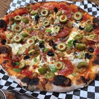 Prison Brews - Deluxe Pizza - American Near Me - Jefferson City, Missouri Prison Brews - Deluxe Pizza - American Near Me - Jefferson City, Missouri