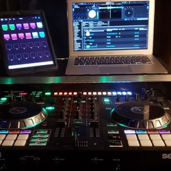 Dj Della