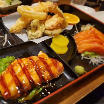 Kaki Sushi - Teriyaki salmon, salmon sashimi and mixed tempura bento - Japanese Near Me - Pleasanton, California Kaki Sushi - Teriyaki salmon, salmon sashimi and mixed tempura bento - Japanese Near Me - Pleasanton, California